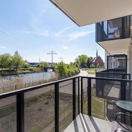 Apartamento Bright & Modern With Balcony Close To The Center By Renters *
